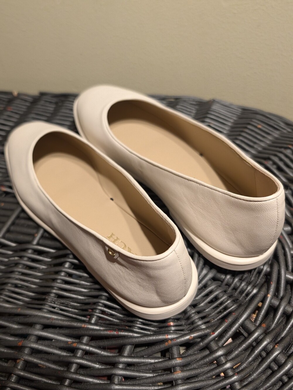 Coach Emilia Flats in Chalk Calfskin Leather sz 10 - Picture 10 of 14